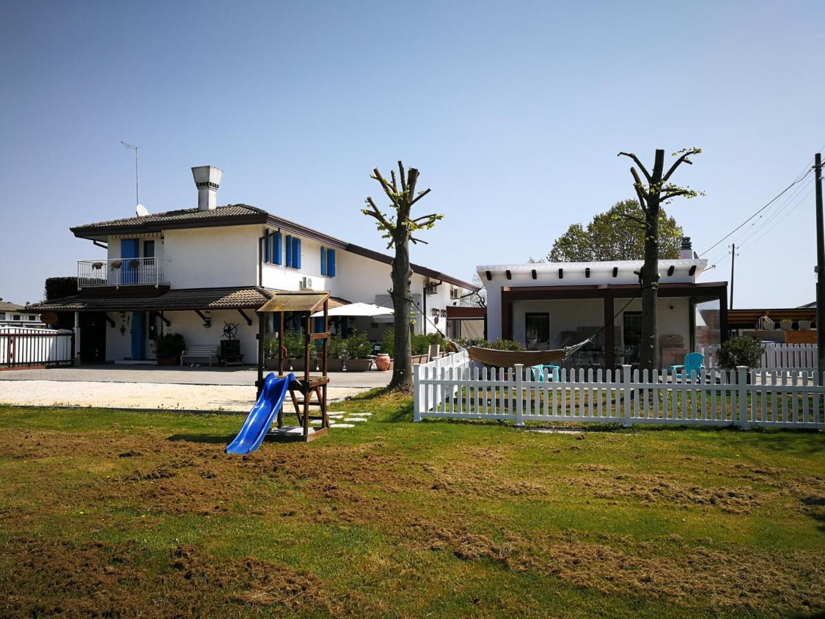 Villa Roma Holidays Езоло Экстерьер фото